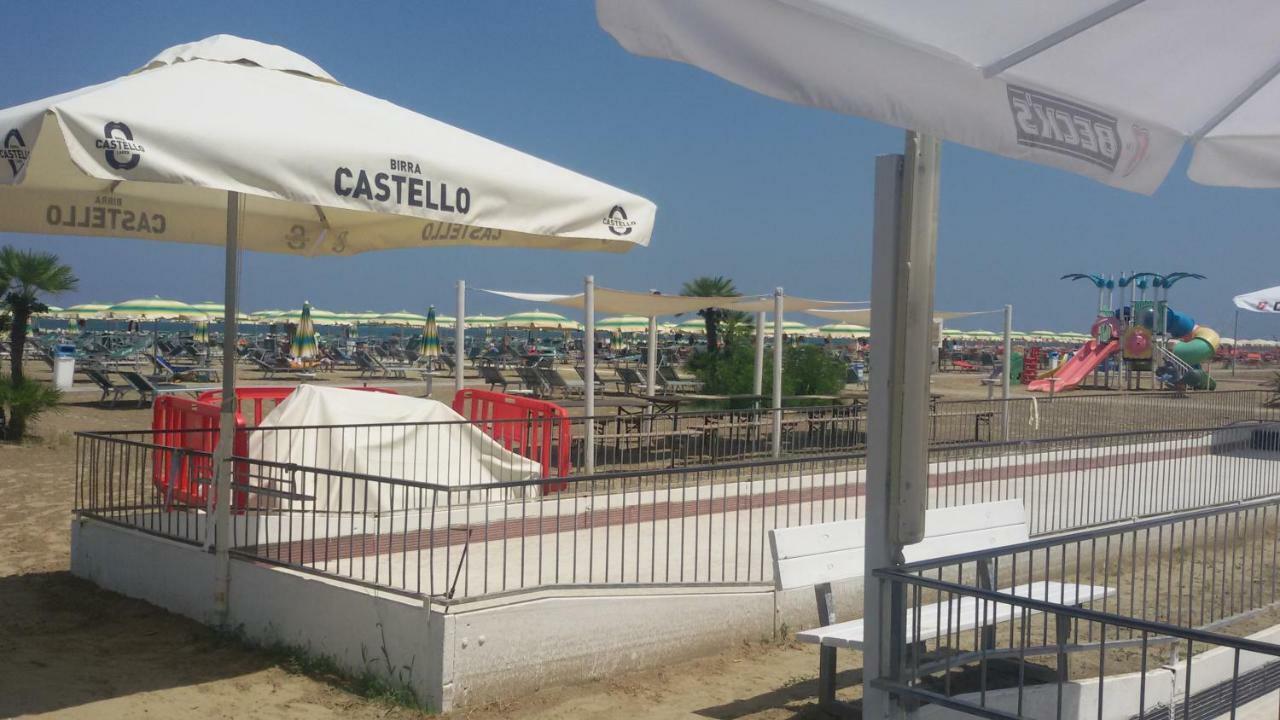 Domus Maris Viserba, Spiagge E Centro A 100 Mt, Promo Maggio Fiera Macfrut, Fieravicola, Expo Dental, Meeting Rimini Exteriör bild
